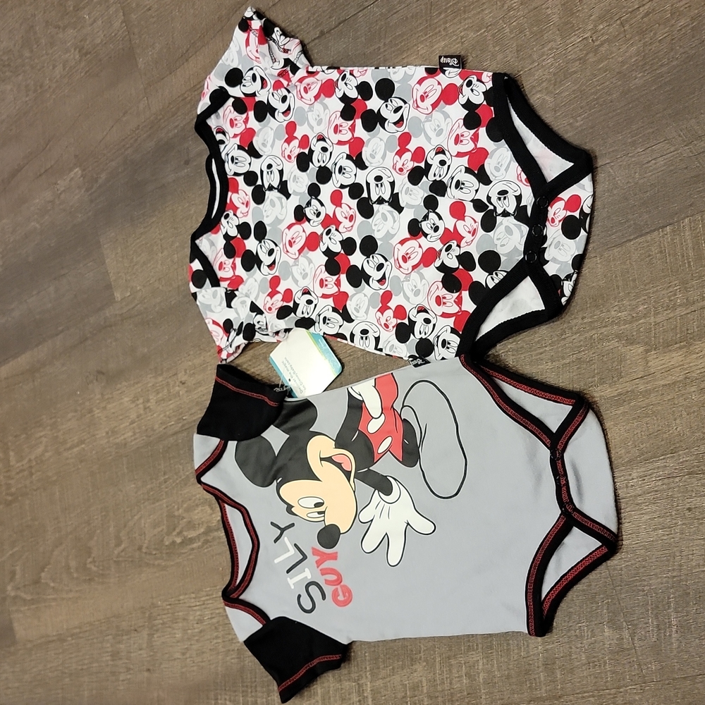 Disney 2pc set.